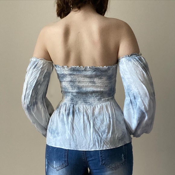 AMERICAN EAGLE TIE-DYE BISHOP SLEEVED PEPLUM TOP - Picture 3 of 7